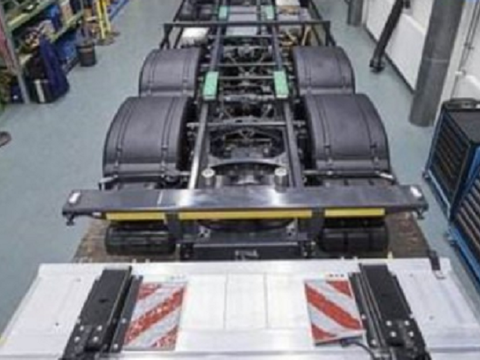 冬季磷酸铁锂和锂电池哪个衰减更快？