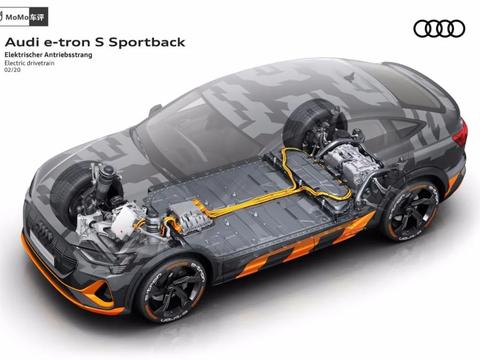 四驱还看quattro，奥迪e-tron S Sportback配三电机，可漂移脱困