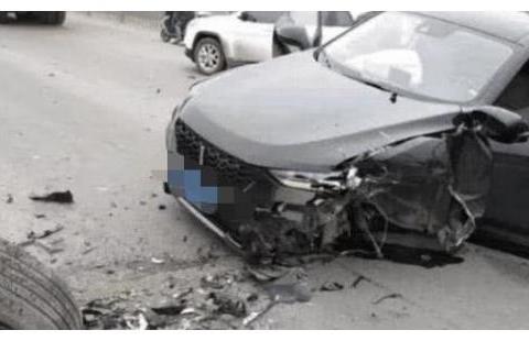 老司机：爱车开了十万公里后，车况再好，这几个配件也需要更换