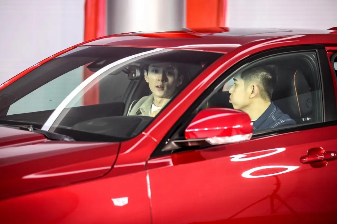 专访凯迪拉克高层,为什么凯迪拉克CT4只有两款车型配置?