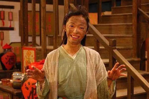 电视剧改编电影一直扑街,这回轮到《花千骨》了?