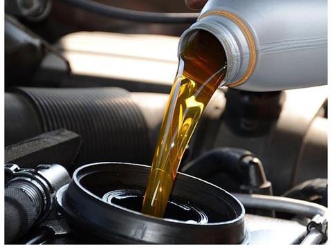 机油究竟5000公里还是10000公里更换？正确时间可能你都不信！