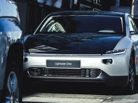 太阳赋予我力量 Lightyear One亮相