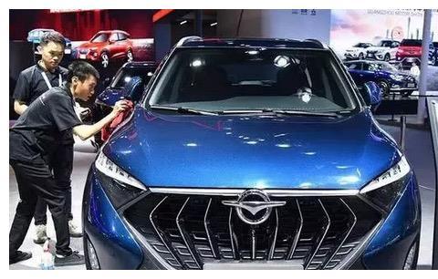 海马首款氢能汽车“海马7X”，充氢五分钟，续航可达800km！