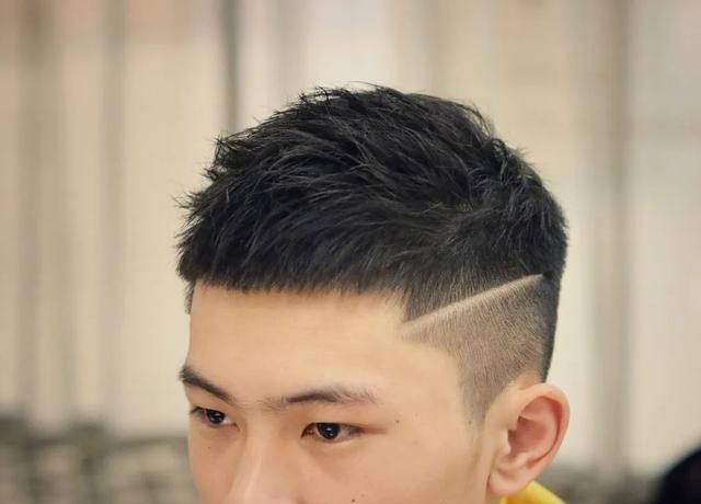 2020中国男士发型流行趋势,帅掉渣儿了