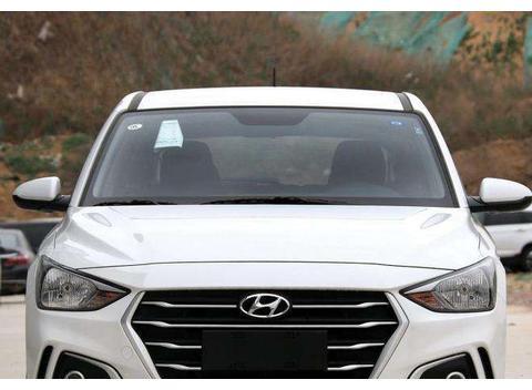 现代首款跨界旅行车亮相！人称“家用王”，油耗5.3L！仅8万起售