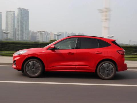 性价比最高的合资SUV，248马力！四驱！