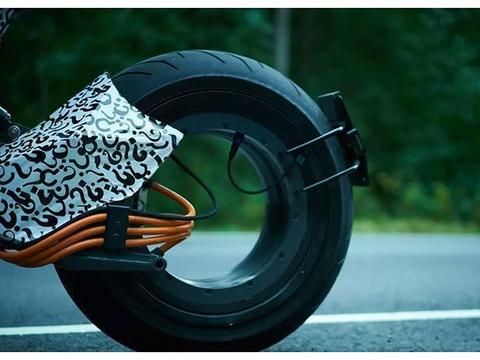 没有后轮框的电动车摩托车，售价超过20万