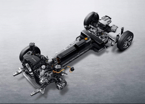 增程式混合动力与插电混动，谁更省油？