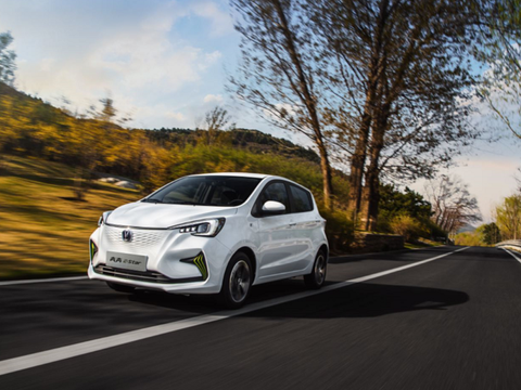 保值率要问鼎同级，奔奔E-Star售6.98-7.48万元