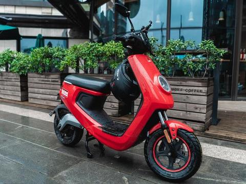 电动车用防爆轮胎好，还是普通轮胎好？八年维修师傅告诉你！