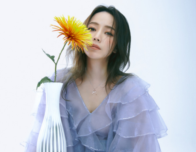 台版101舞台首现，满满夜店风土气十足，舞蹈不齐服装辣眼