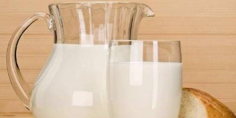 全家人的营养从一杯香醇的奶粉开始
