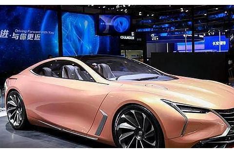 这就是“中国造”的硬实力，气场不输百万豪车，大溜背+鸥翼门