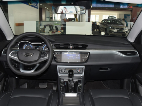 吉利帝豪，国产十万档汽车之光，不比合资差