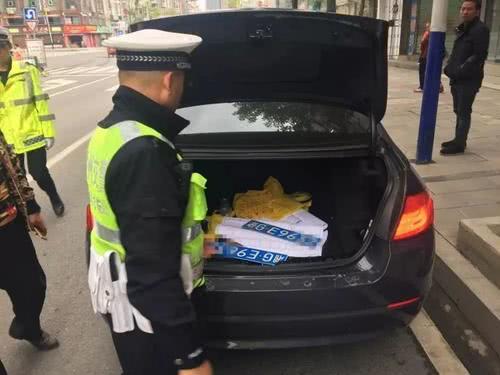 交警通知:后备箱严禁出现四类物品,抓到罚500后果自负