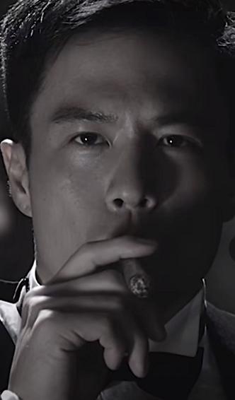 女生都爱彭于晏,男生都爱安志杰,一出场就让人替主角捏把汗