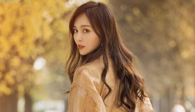 2020最红明星排名女_00后新生代女星登顶日本2020年爆红女演员排行榜TO(2)