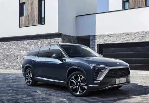 4月19日2020款蔚来ES8开启交付