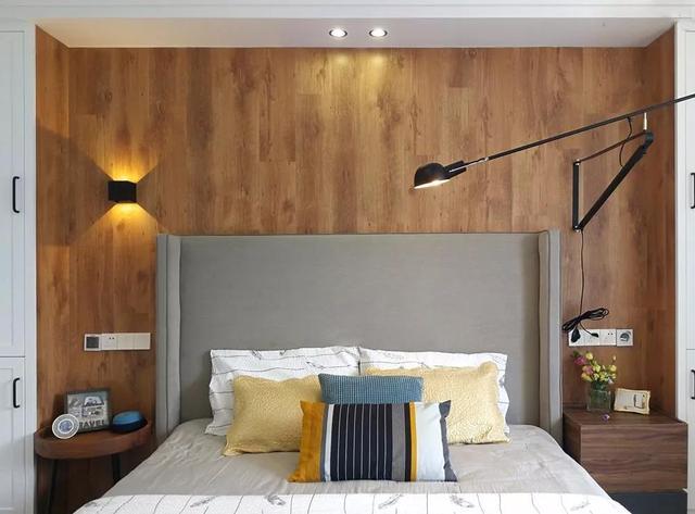 140平简约大宅，进屋就被吸引，电视墙太有个性了！鼓起勇气晒晒