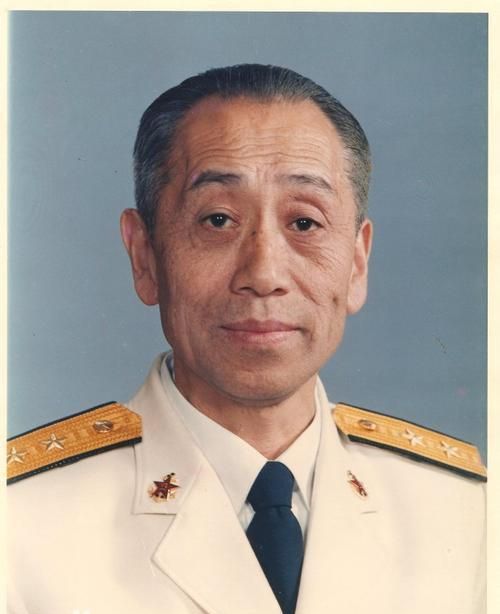 1988年授予的海军中将:他们都有谁?当时都担任什么职务