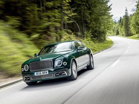 大众为清库存拼了！下探42.8W，颜值炫过Q5L，比迈巴赫更有面