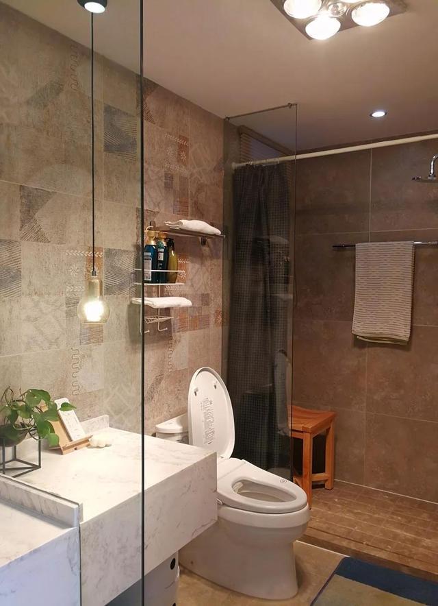 140平简约大宅，进屋就被吸引，电视墙太有个性了！鼓起勇气晒晒