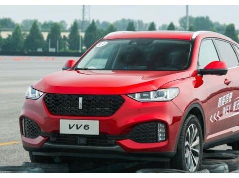 车重1.73吨，油耗7.4L上下，2.0T轰出227马力，比皓影性价比高