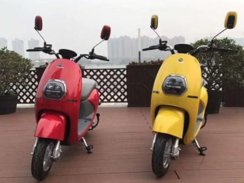 电动车也要考驾照了，看到考试费用后，车主：这车我不要了！