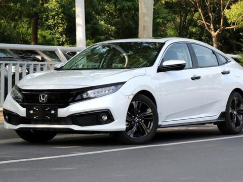 年轻人称为一代神车的它，破百8.6秒，中置排气筒，真能称神？