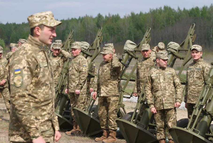 乌克兰军队与东部武装团体,交换了34名战俘