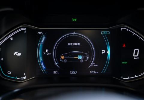 一个月只加一次油，K3 PHEV是辆错过就后悔的车