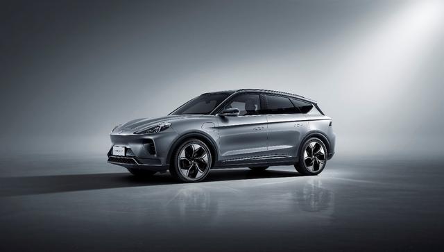 综合续航653km+首款5G技术,预售28万起!ARCFOX α-T开启预定