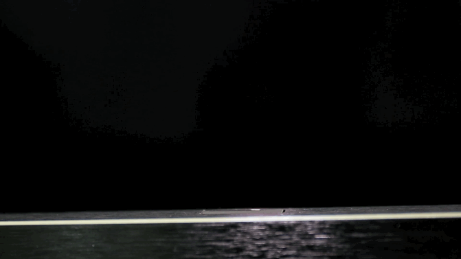 正文    下载tcl自家的多屏互动app,在手机和电视机位于同一无线网络