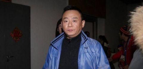 国家一级演员邵峰,妻子患病不离不弃,今52岁现状惹人心疼