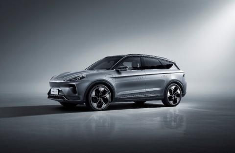 预售28万元起、NEDC续航或达653km ARCFOX α-T首发抢订