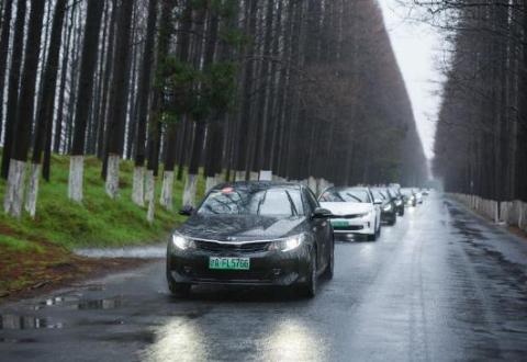 安全出行新体验，K5 PHEV竟配备多达13项安全科技！