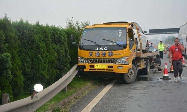 山东高速救援收费1公里要70块,卡友们觉得贵不贵?