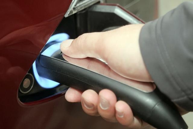 新能源车实际行驶里程差这么多？这3点一定要了解