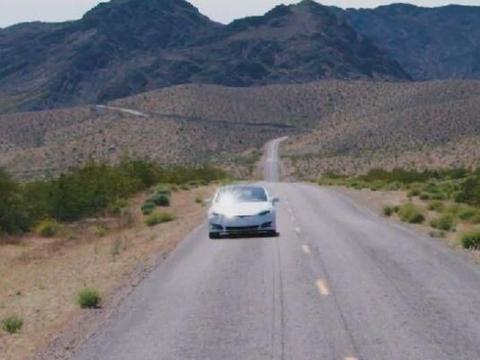 特斯拉发布一系列自动驾驶数据 行程里程超48亿公里