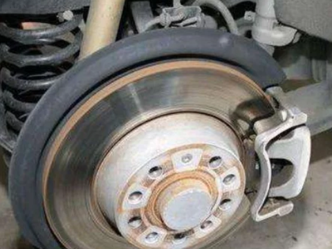 不管车贵不贵，5万公里后这3个零件要记得换，不然车子容易报废