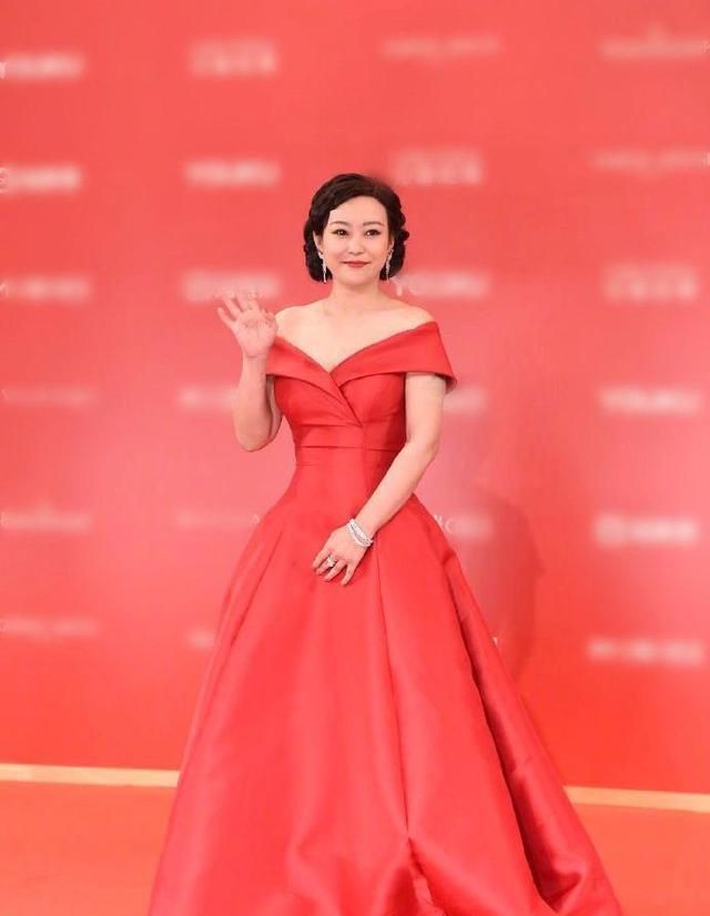 42ٲϣɫȹʱУֱǼ硱