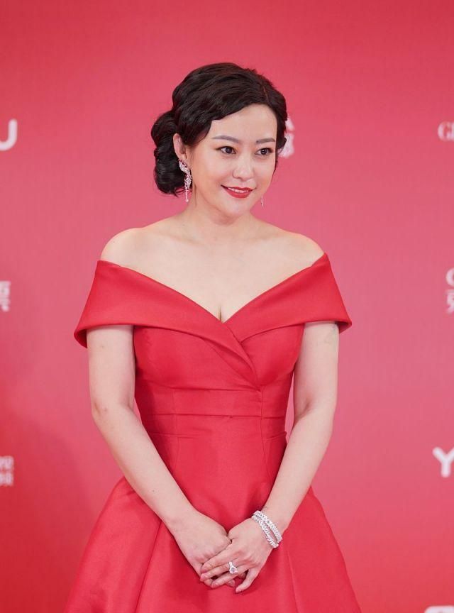 42ٲϣɫȹʱУֱǼ硱