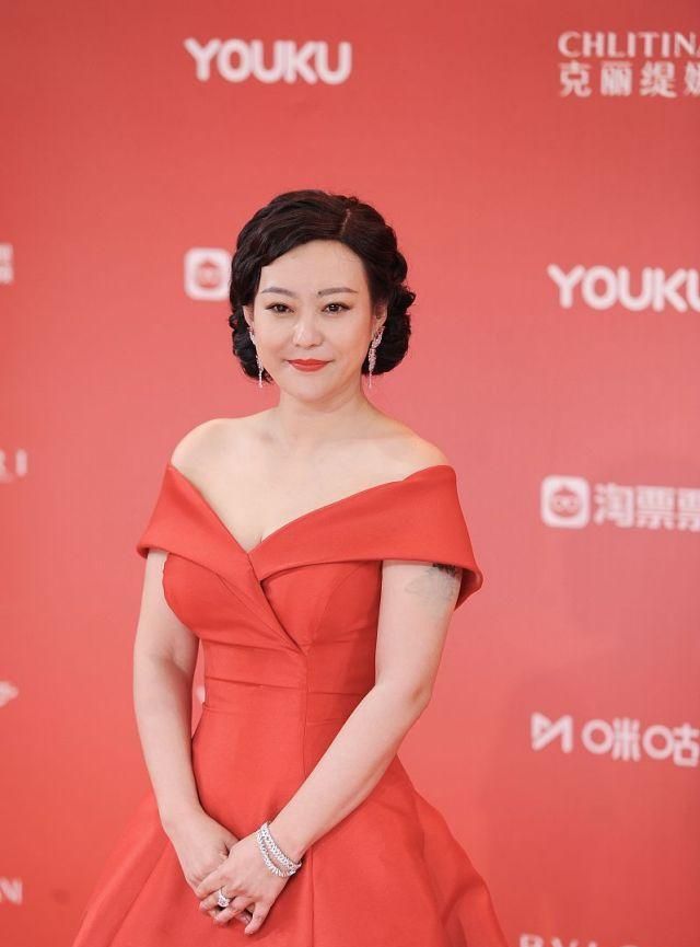 42ٲϣɫȹʱУֱǼ硱