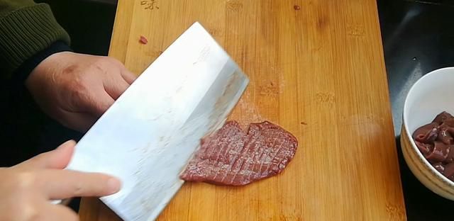 淮扬菜大厨教你精准操作这道腰肝合炒,鲜香软嫩,糖醋味浓