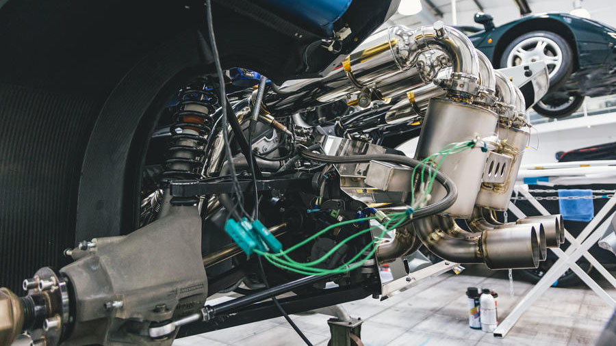 为什么布加迪在它面前只能算“弟弟”?!