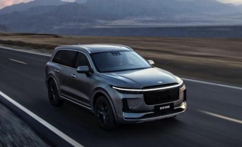 30万以上新能源车停止 理想汽车老板：补贴我们自己扛到手价不变