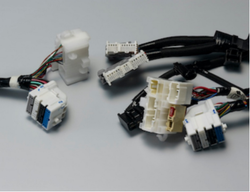 一万块钱传统汽油车就能秒变油电混动?还是三哥有才