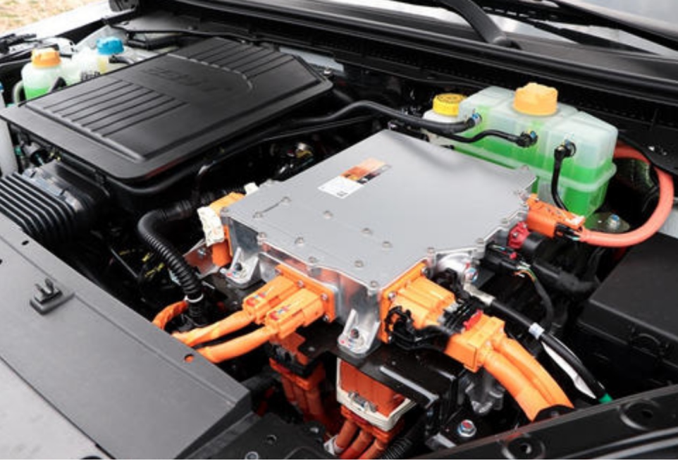 一万块钱传统汽油车就能秒变油电混动?还是三哥有才