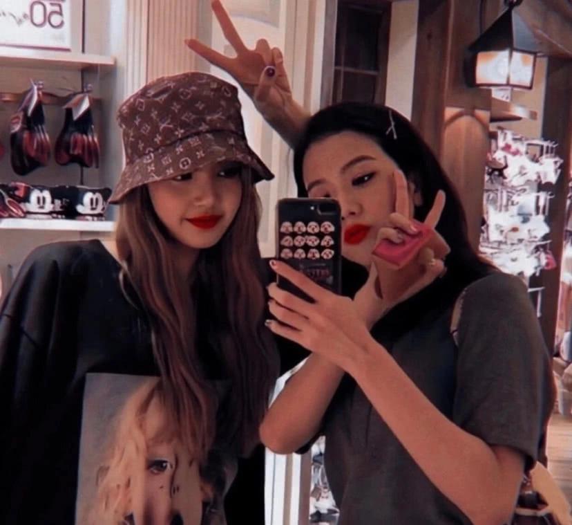 blackpink荔枝cp,blackpink荔枝cp图片 blackpink lisa jisoo荔枝cp